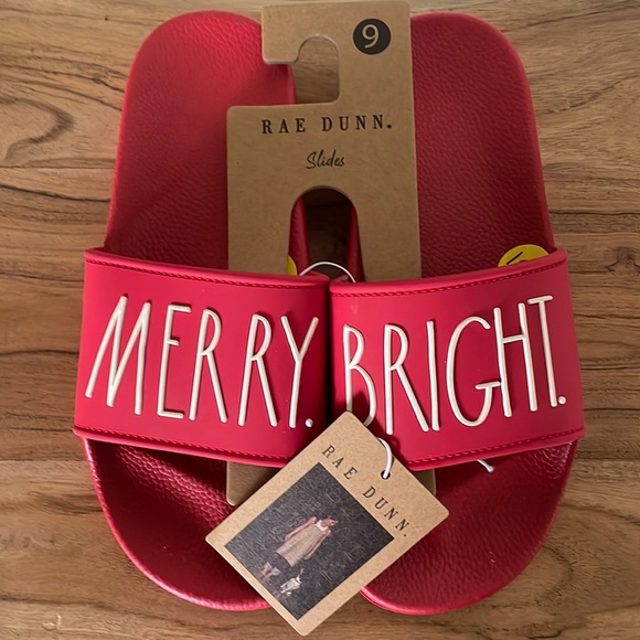 Rae Dunn Shoes - Rae Dunn Slides Merry/Bright